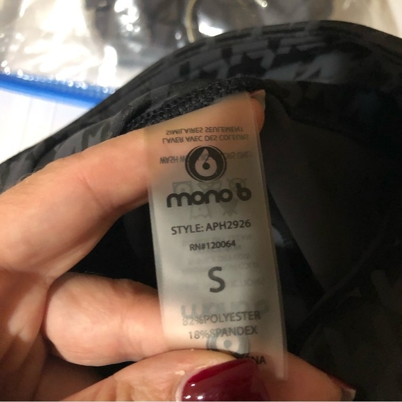 Mono B Black & Gray Checkered Print Leggings Size Small - Picture 5 of 8